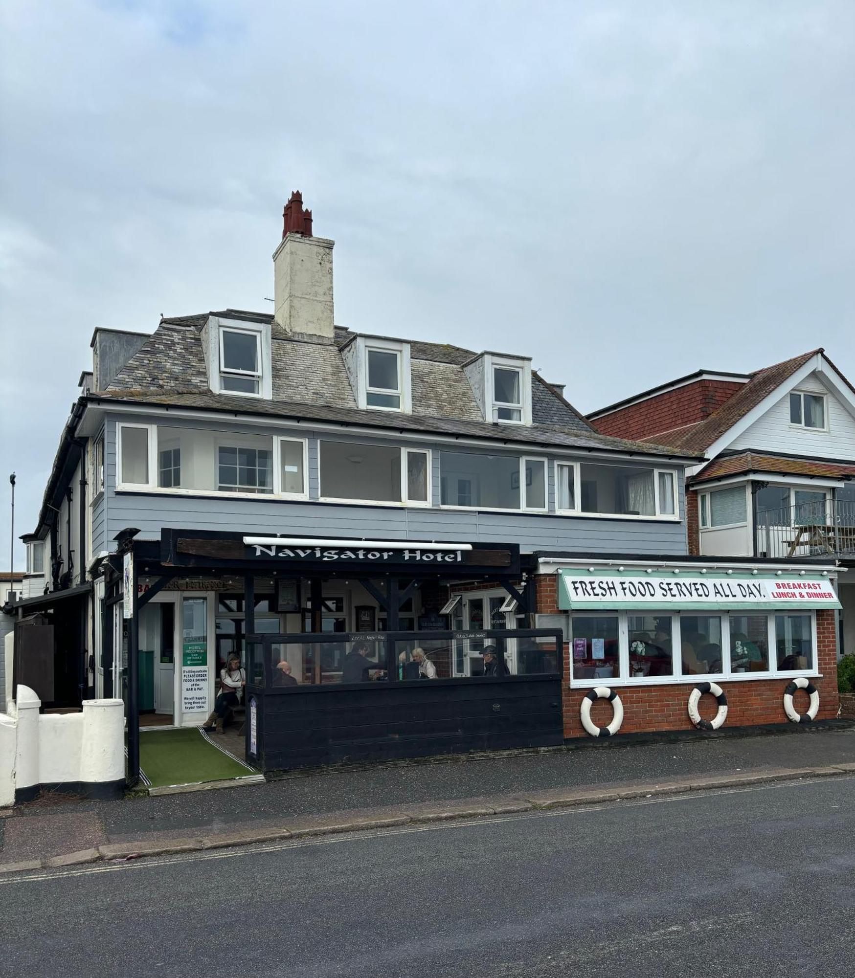 Navigator Hotel Bognor Regis Exterior photo